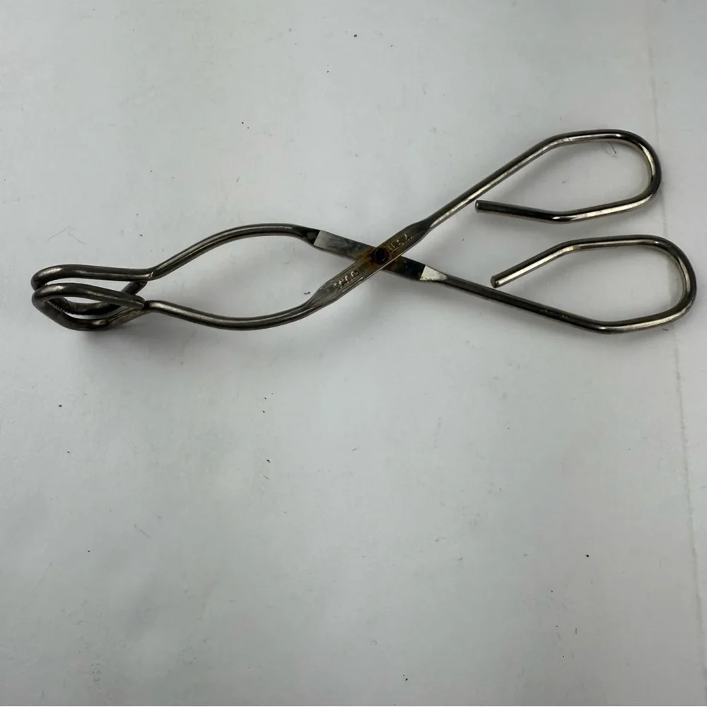 Vintage Ekco Stainless Steel Grabber Tongs Kitchen Utensil SEE ALL PICS.